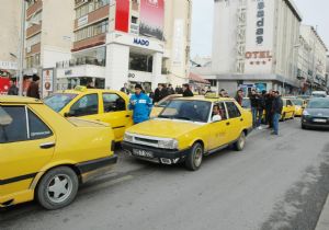 Taksicilerden ceza protestosu